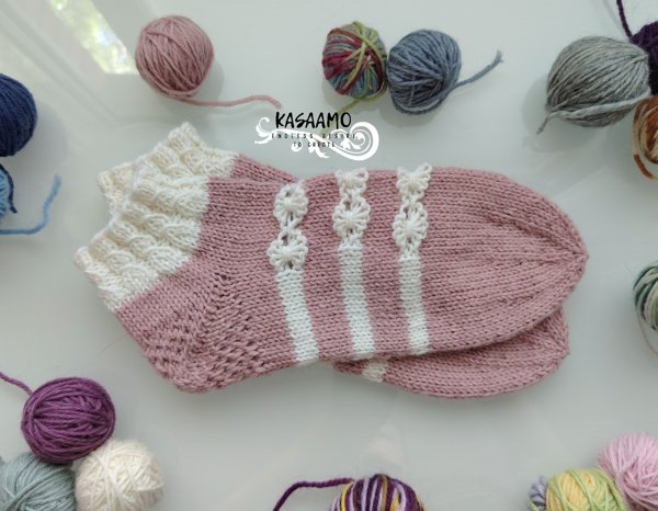 Product image of Unisukat -roosa kukkaraita/ koko 38
