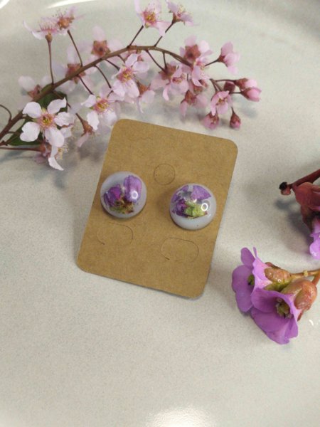 Product image of  Nappi korvakorut aidolla kukalla