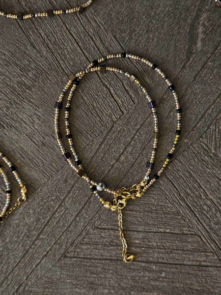 Product image of  Sunkissed rannekoru tuplaketjulla