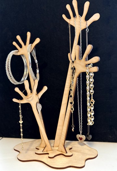 Product image of  Koruteline - Kädet (Jewelry stand - Hands)
