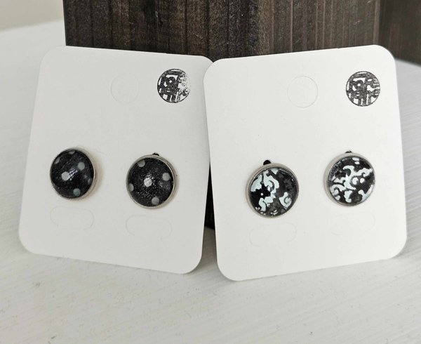 Product image of  Musta nappikorvakoru duo