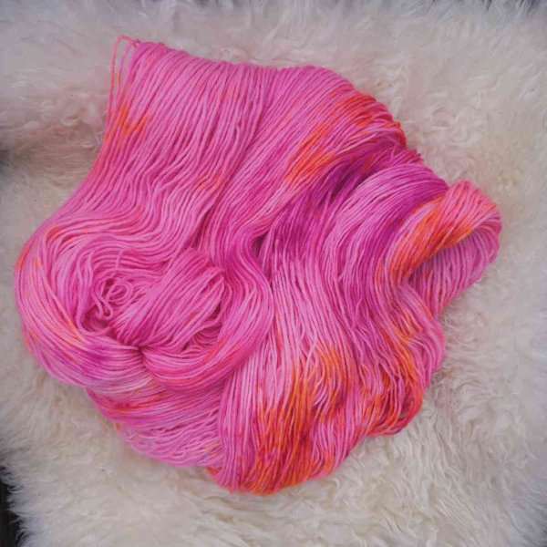 Product image of  Villasukka SPORT, 150 g, Flamingo fever