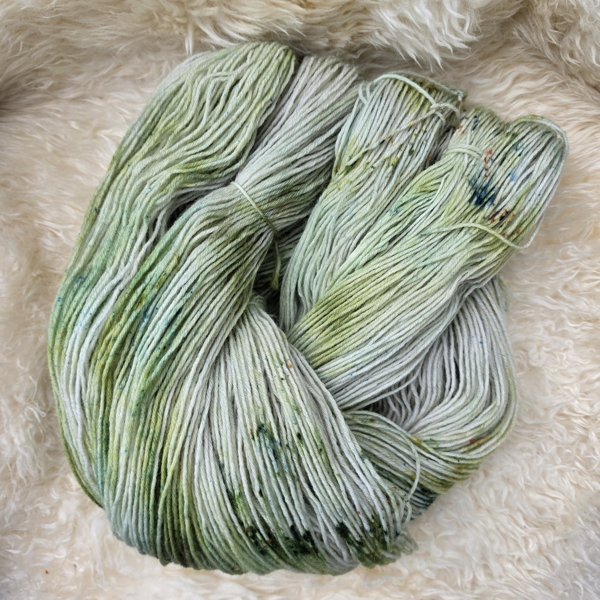 Product image of  Villasukka SPORT, 150 g, Vierimätön kivi, UNIIKKI