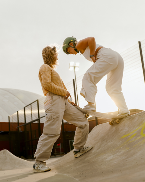 Product image of SURF SKATE FEST Workshop: Opi droppaamaan by Kaisa Halvelahti