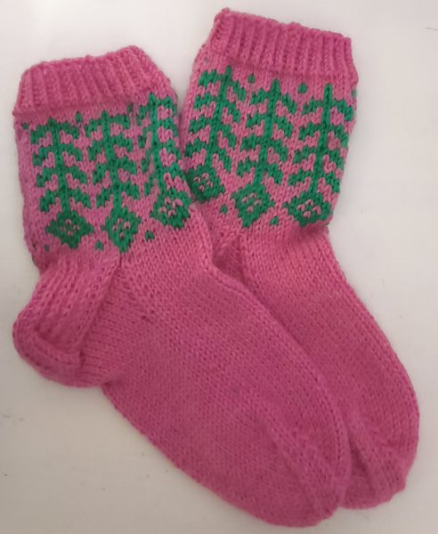 Product image of Kirjoneulevillasukat, koko 34