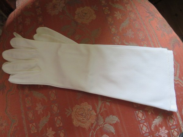 Product image of  Käsineet valkoiset