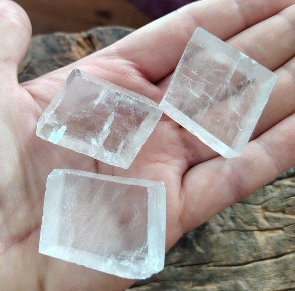 Product image of  Optinen kalsiitti, raakapala
