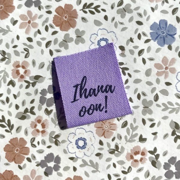 Product image of  Ihana oon -ompelumerkki (lila) 4 kpl