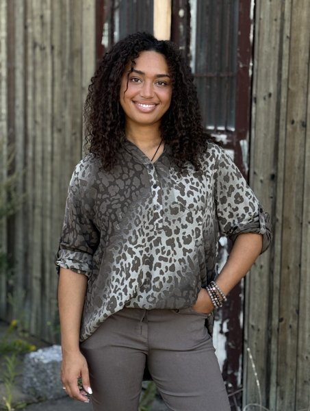 Product image of  Marina paita onesize VIHREÄ LEO