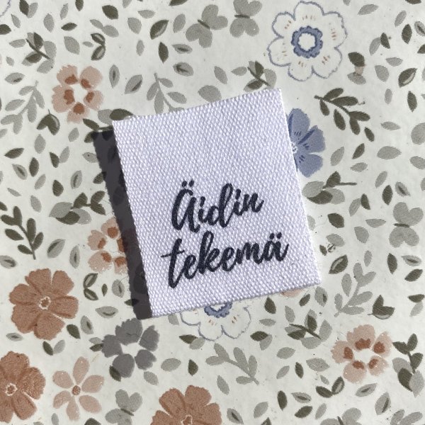 Product image of  Äidin tekemä -ompelumerkki 4 kpl
