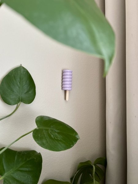 Product image of  Minijäätelöpuikko, laventeli