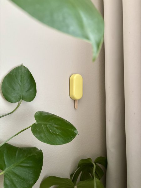 Product image of  Pyöreä jäätelöpuikko, keltainen