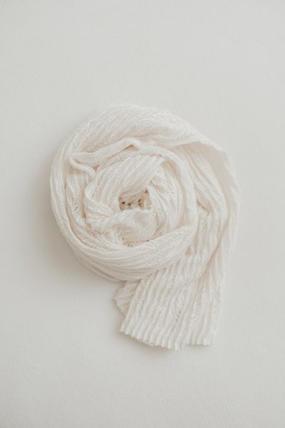 Product image of  Vaalea aalto -kapalokangas