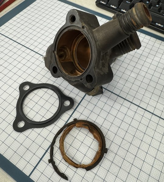 Product image of  Termostaattikotelon tiiviste, Ford Escort RS2000 Mk5/Mk6