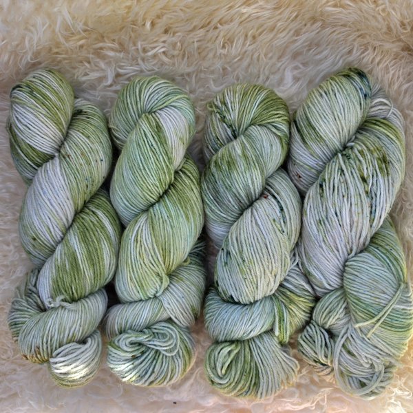 Product image of  Villasukka SPORT, 150 g, Vierimätön kivi, norm. 32€