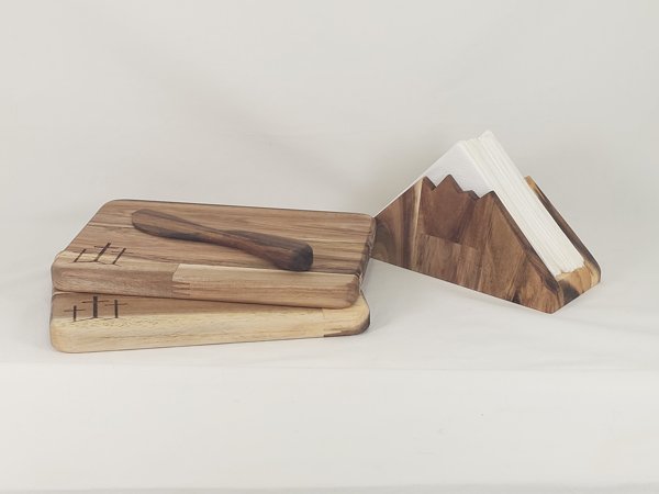 Product image of  Siion-sarja: Käsintehty akaasiapuinen aamiaissetti (4 osaa)