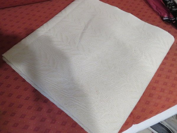 Product image of Alajärven Kotitekstiili Sängynpeite