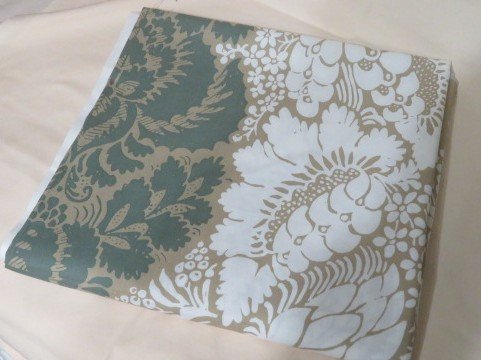 Product image of  MARIMEKKO Maija Isola Ananas kankaat