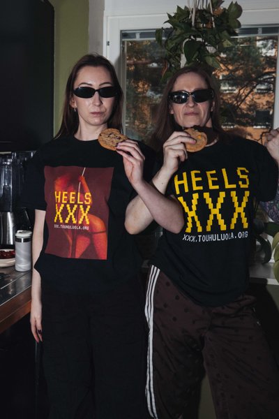 Product image of  Heels XXX - Photo  T-shirt size M