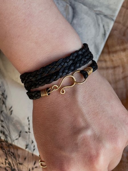 Product image of  ”Braidings” -monikäyttökoru, musta / 3 kieppiä