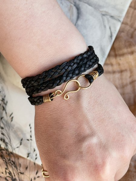 Product image of  ”Braidings” -monikäyttökoru, musta / 3 kieppiä